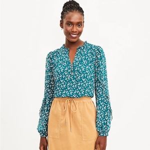 LOFT Leafed Ruffle Sleeved Blouse XXL